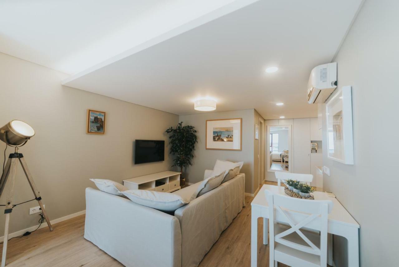 Studio Marina By Madeira Best Apartments ฟุงชาล ภายนอก รูปภาพ